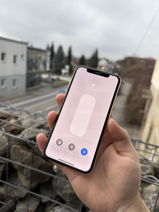 IPhone XS White 64gb Neverlocked