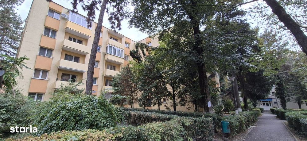 De vanzare apartament 3 camere cart. Budai