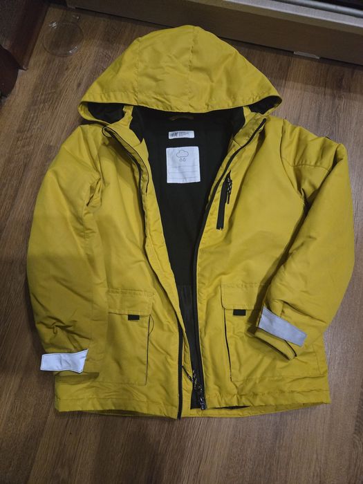 Детская куртка H&M, р. 128 (7-8 лет)