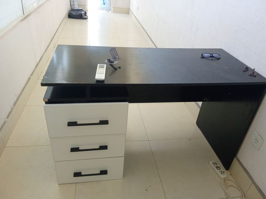Office stol kreslo sotiladi