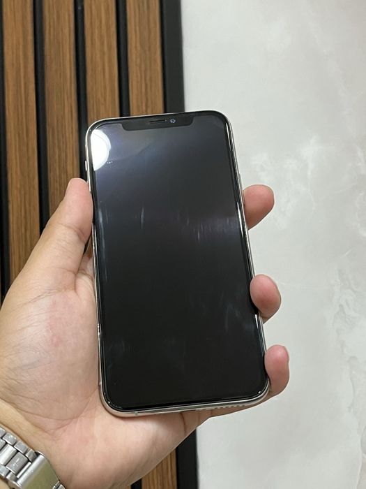 Продам iPhone 11 Pro