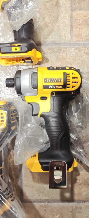 Инструменти DeWalt