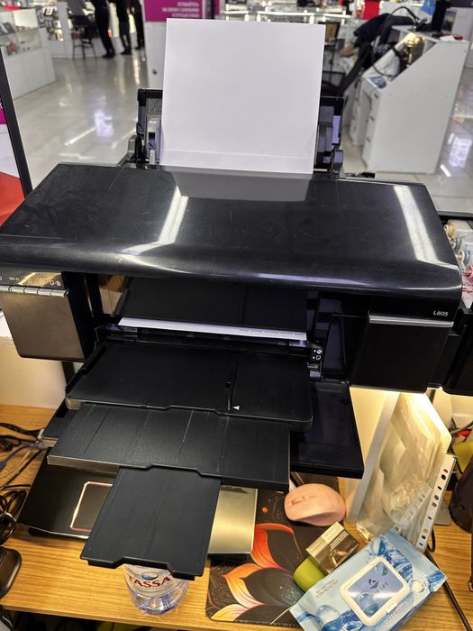 Epson L805 в хорошем состяонии