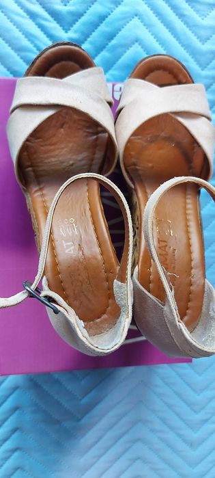 Дамски сандали на страхотни цени