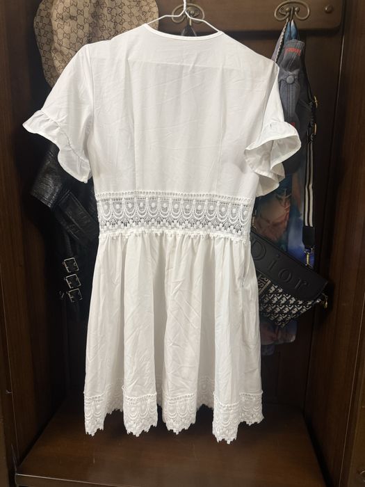 Лятна бяла рокля нова