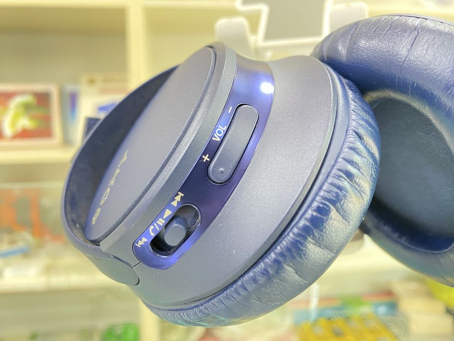 SONY WH-CH700h Malaysia