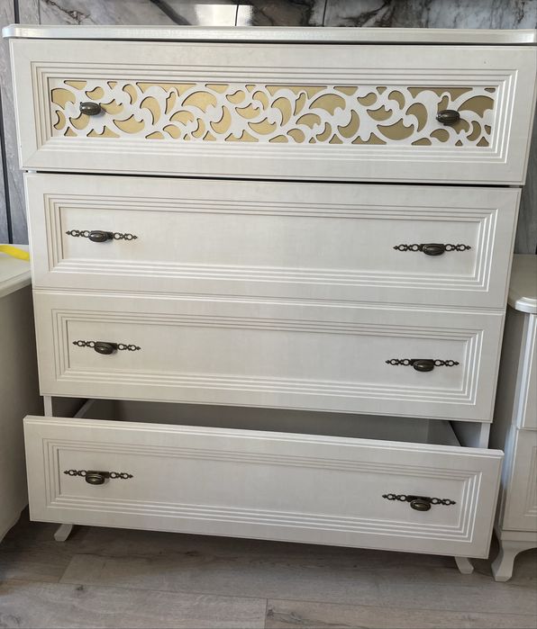 Продается комод !