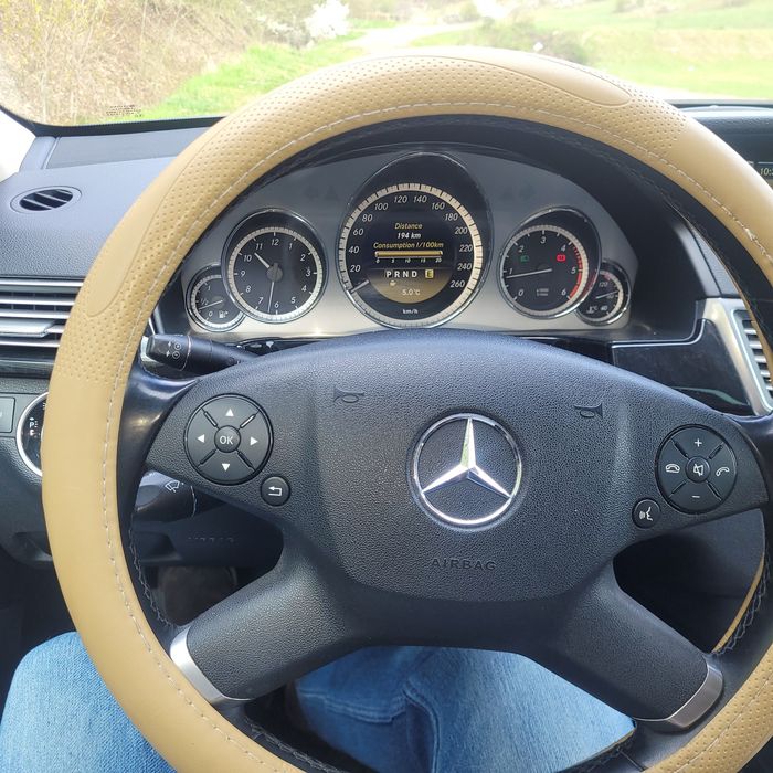 MERCEDES-BENZ E-Class 2011 — imagine 4