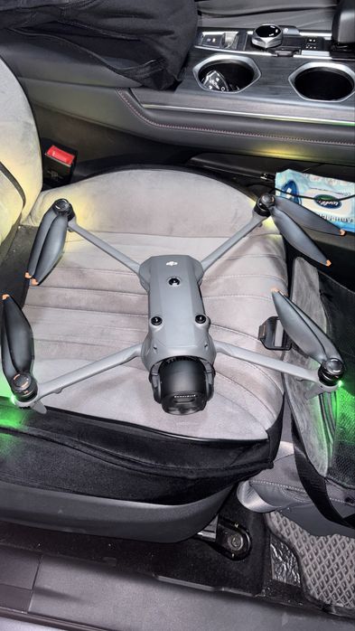 Продается DJI Mavic 2 pro creator combo