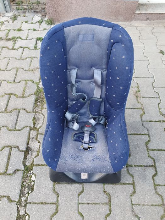 Scaun auto fără isofix