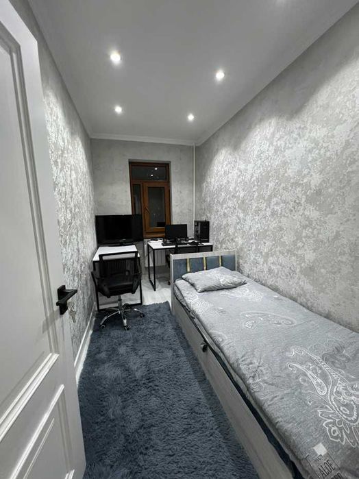 Algoritm 31 kv 4/2/9 Uyim Sotiladi! , 96 m², mebel va texnikalar bilan