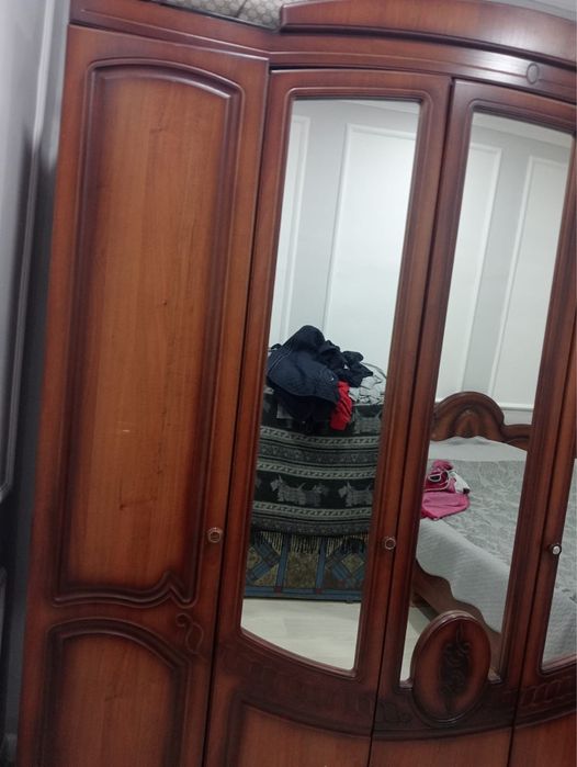 Шкаф и кровать б/у