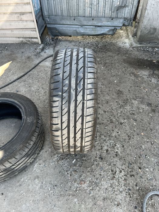 Б/У шина летняя 215/55 R16.
