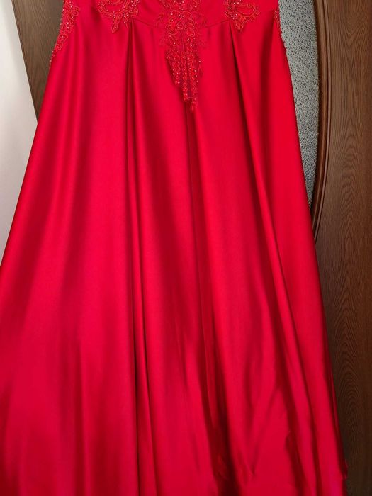 Официална рокля!