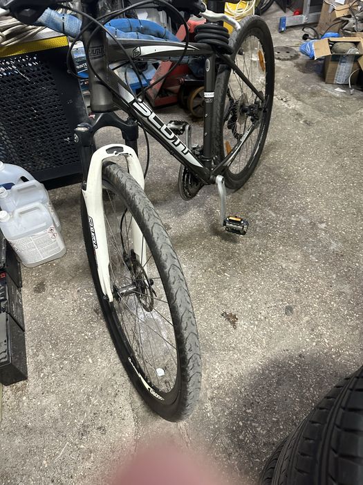 Bicicleta scott marime roti 29”