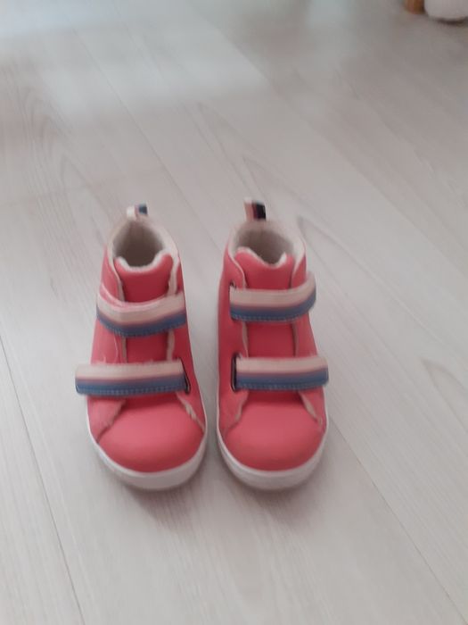 Детски високи кецове