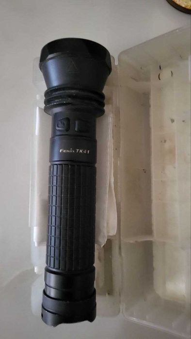Фонарь Fenix TK41 фонарик на 800 люмен