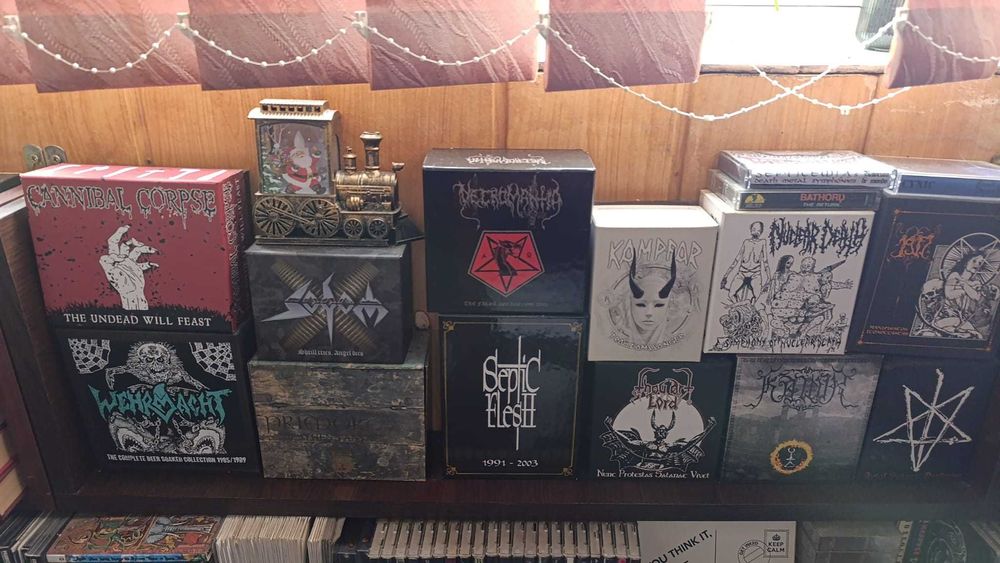 Se vinde boxuri casete, Tape Box death doom black thrash heavy metal