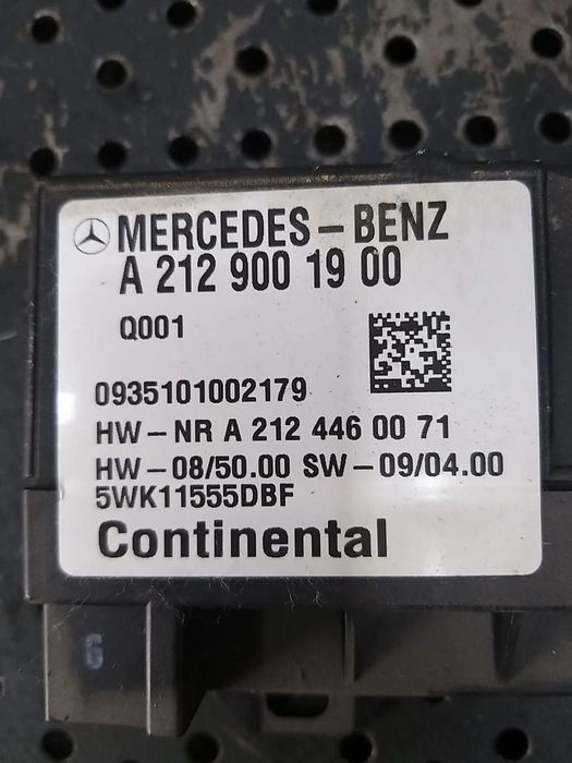 Modul pompa combustibil mercedes e class w212 a2129001900