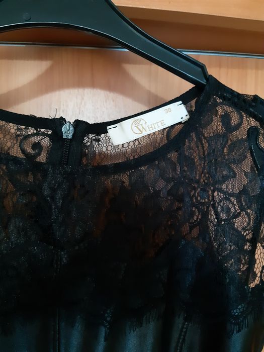 Кофточка чёрная гипюрвы  вечерний