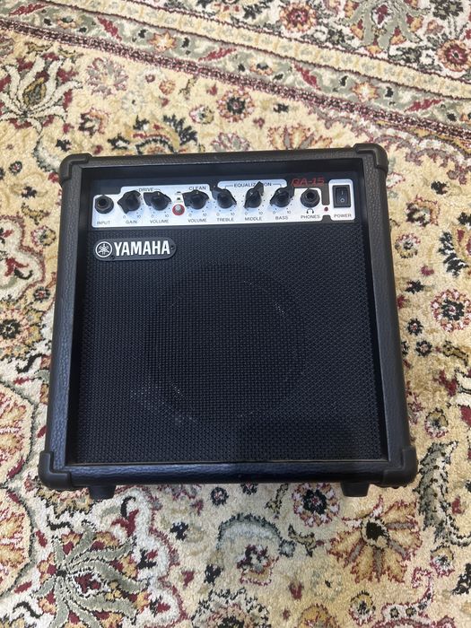 Комбоусилитель Yamaha GA-15
