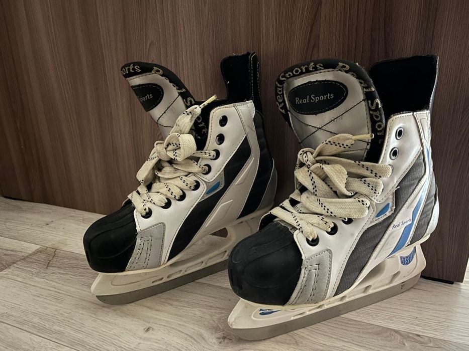 Коньки 37 разм