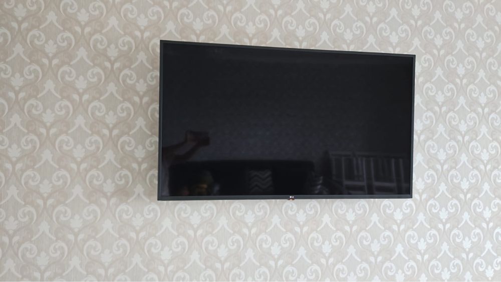 Телевизор  lg!!!