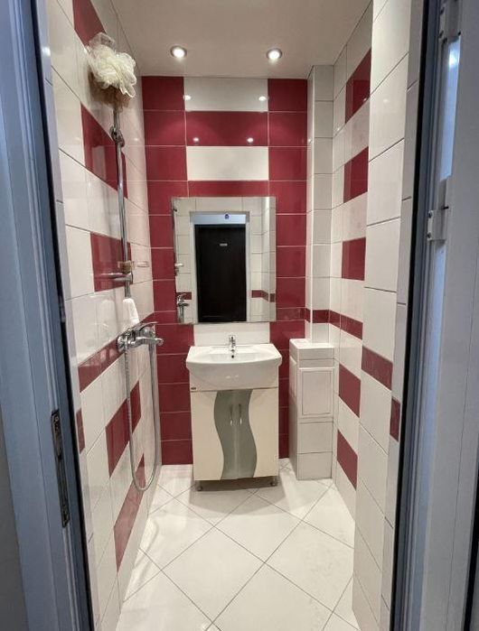 Дава се под наем Тристаен апартамент в Варна, Младост 2 - 70 кв.м за 435 € - Снимка #7