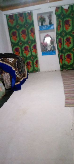 Hovli sotiladi Hujjatlari tayyor