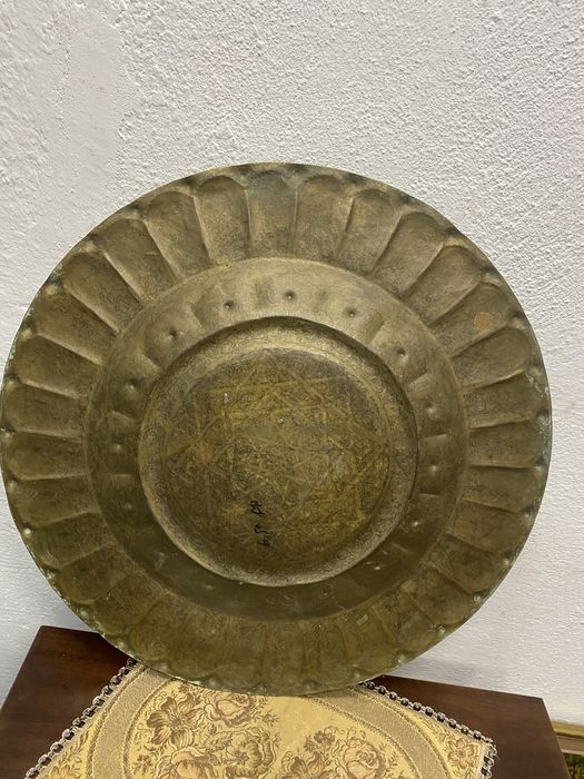 Огромно арабско месингово пано ръчно изографисано