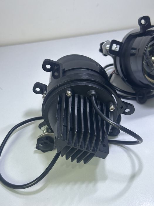 Противотуманки на toyota 150W