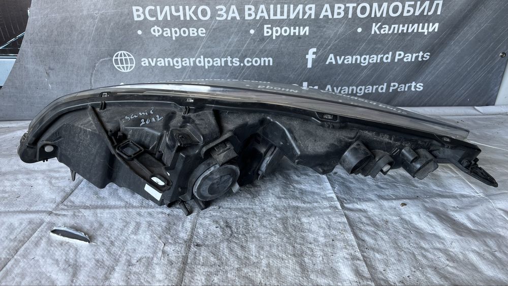 Ляв и десен фар Renault Scenic 3 2009-