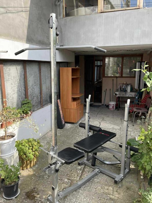 Фитнес мултифункционален уред. Лежанка, успоредка.