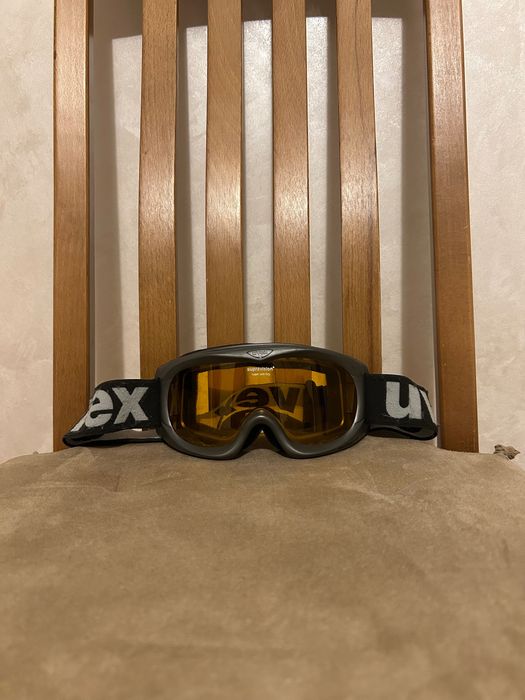 Cască , ochelari de ski