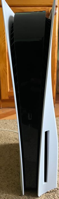 PlayStation 5 Disc Edition + 2 контролера + стойка/зарядна + слушалки