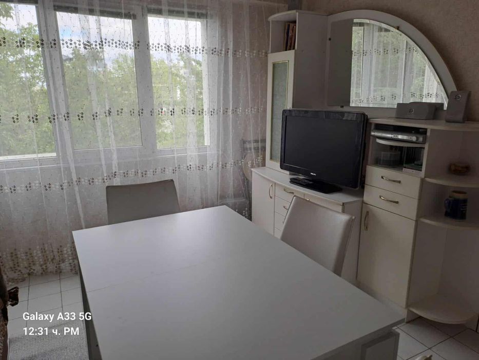 Дава се под наем Тристаен апартамент в с. Изгрев, Област Бургас - 60 кв.м за 408 € - Снимка #4