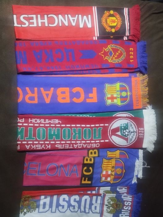 Продам клубные шарфы