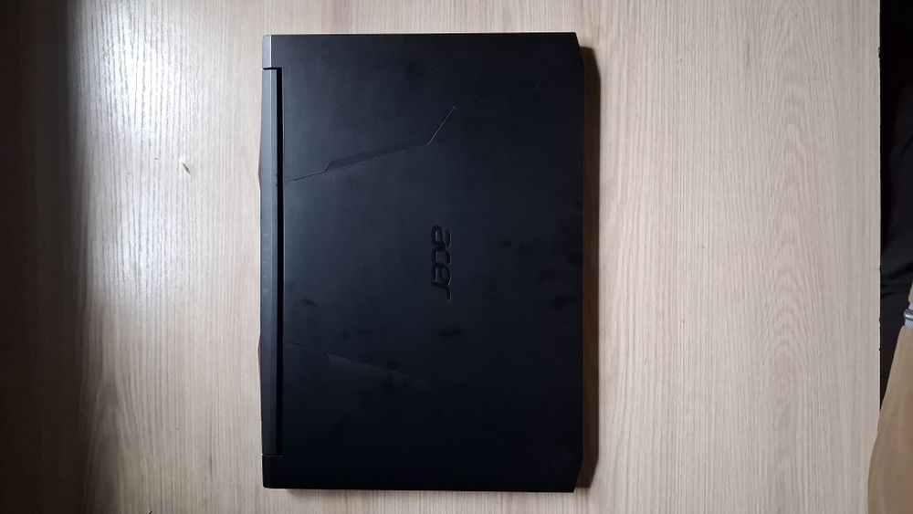 Acer Nitro 5 16/500