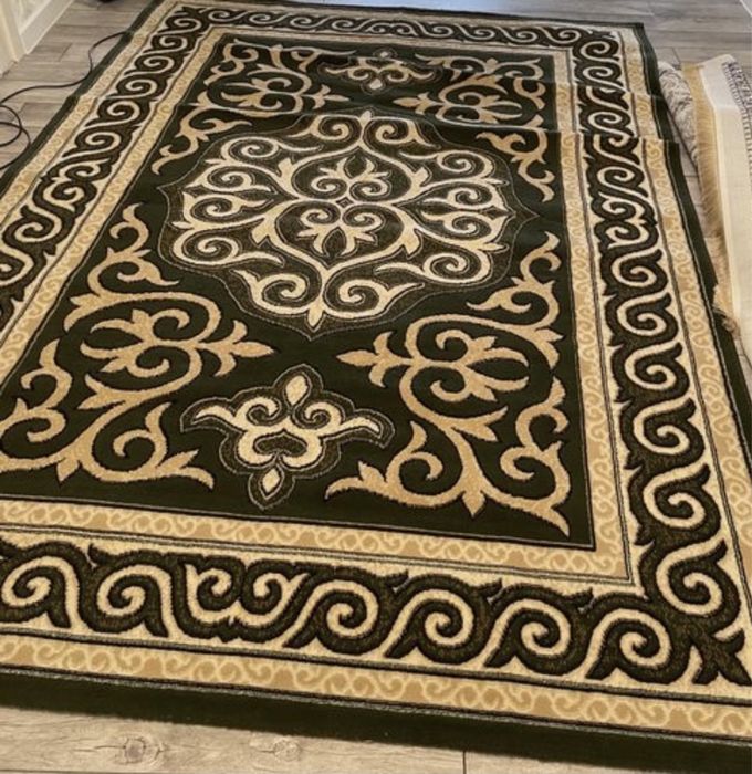 Продаю новые и б/у ковры