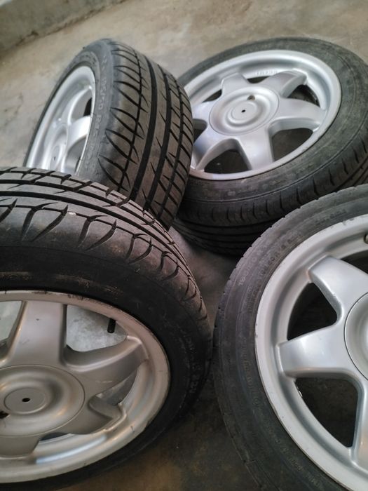 Гуми с джанти 15-ки