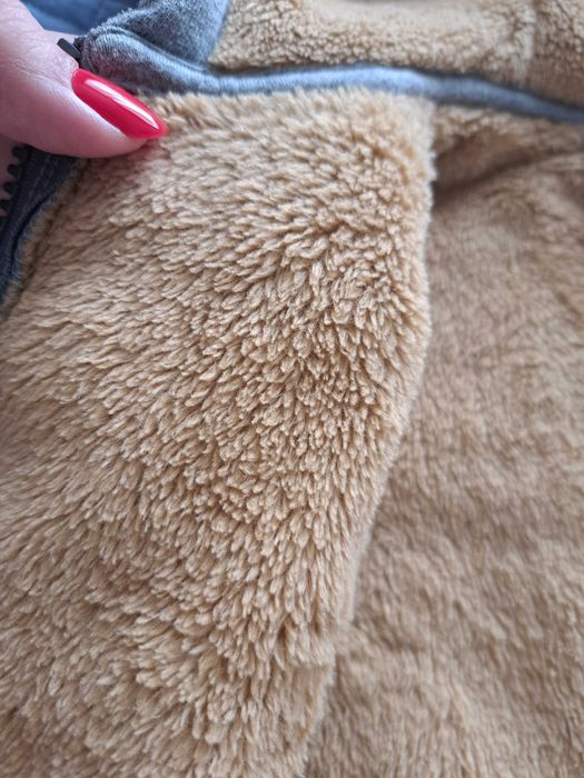 Курточка Carters 18м c начёсом овечкой