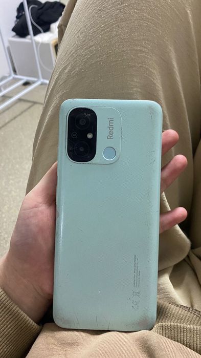 Продаю Редми 12с