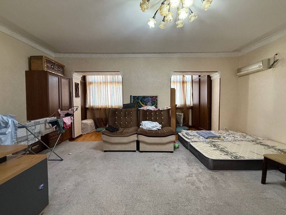 Продаётся 4х комнатная квартира,ул. Садыка Азимова,ор. Пос-во Японии