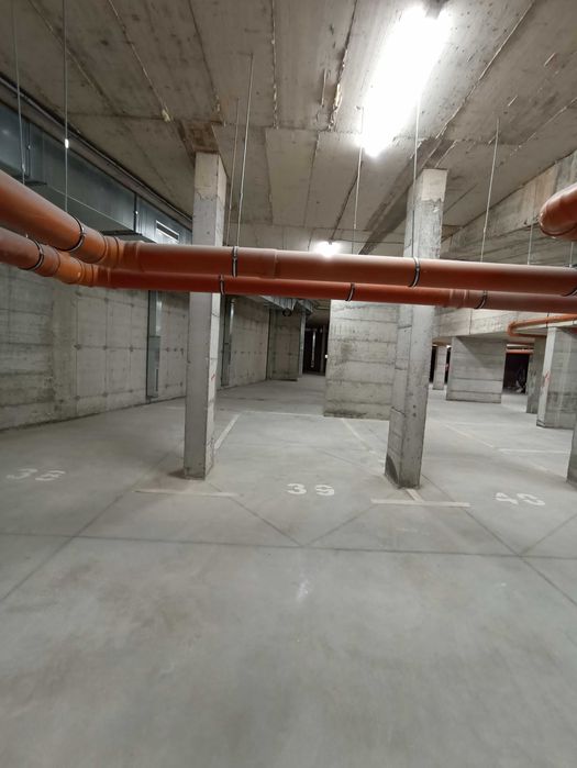 Дава се под наем Гараж / Паркомясто в Варна, Възраждане 2 - 12 кв.м за 71.4 € - Снимка #1