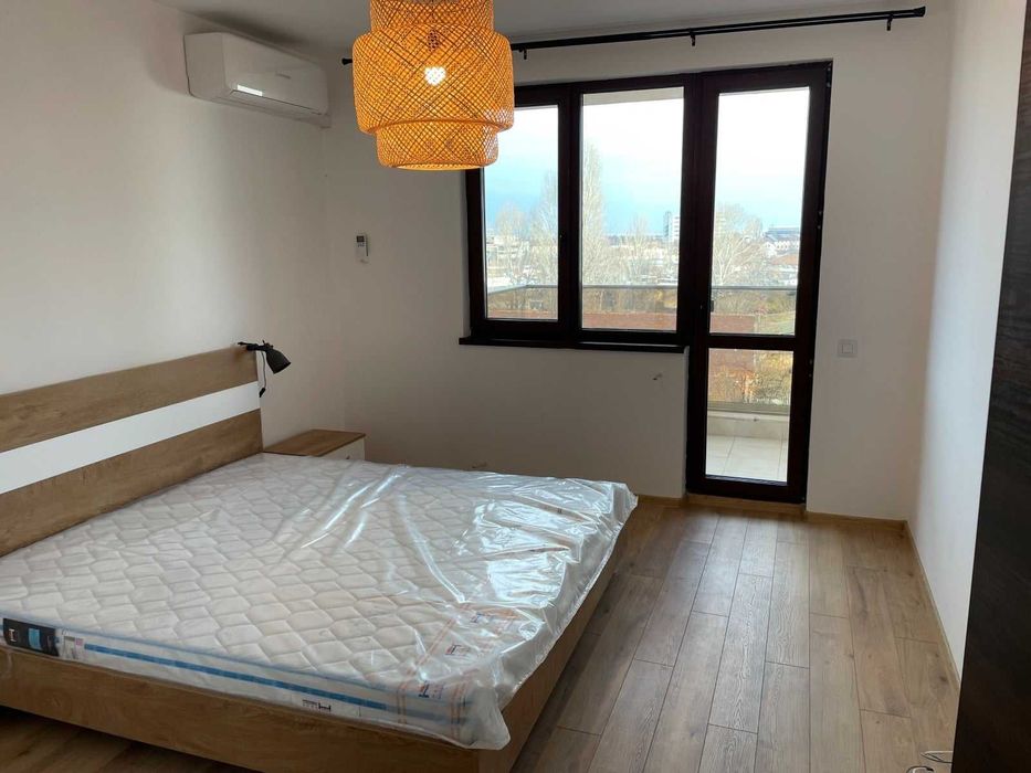 Дава се под наем Двустаен апартамент в София, Център - 60 кв.м за 484.5 € - Снимка #3