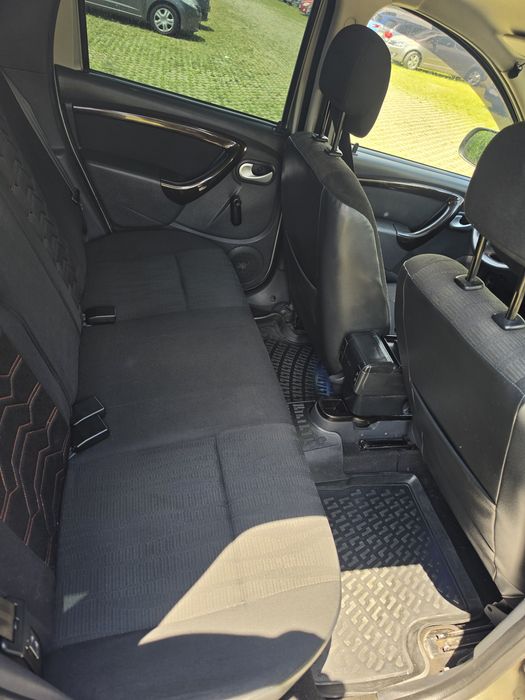Dacia Duster 1.6 gpl