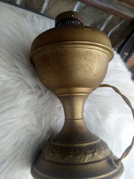 Лампи ръчна изработка на ток