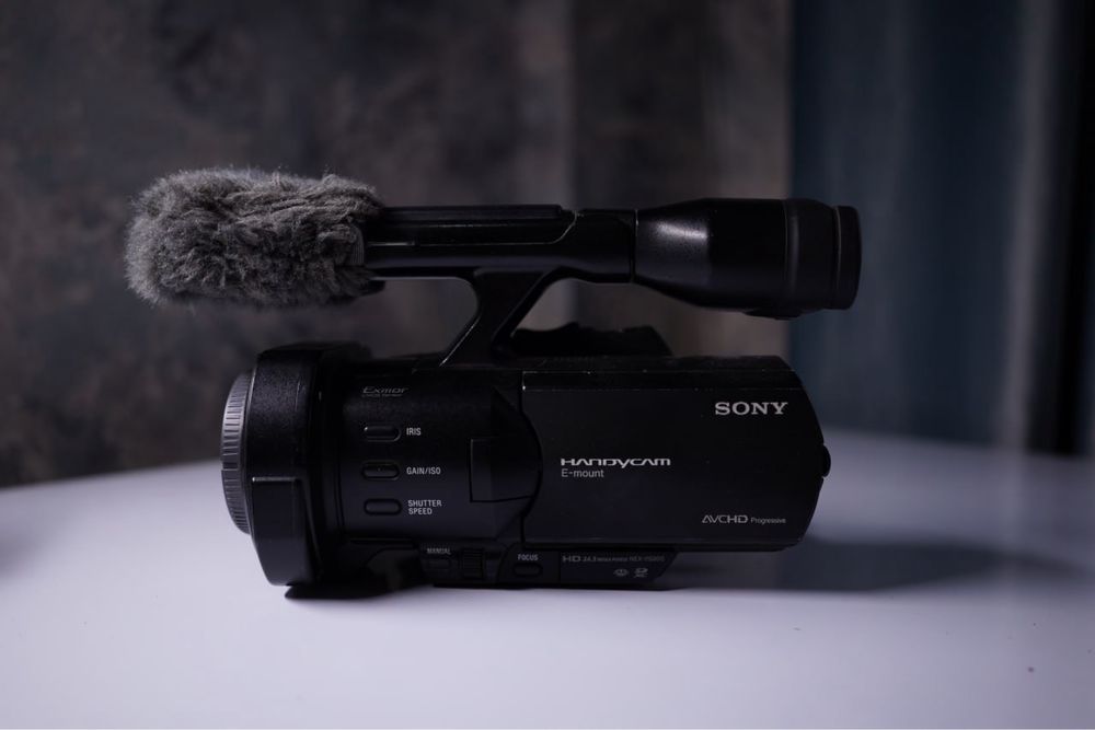 2 Видео камера срочно 150