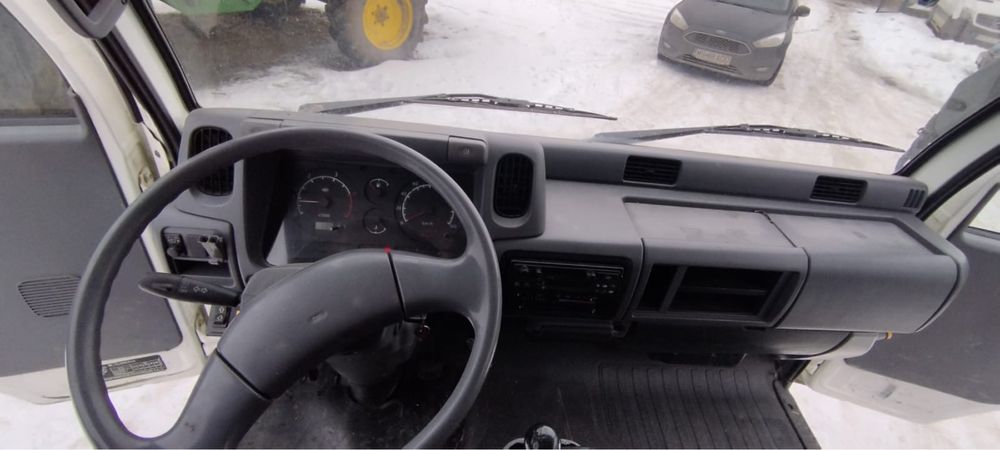 Vand Nissan Cabstar 3.0 an 2005