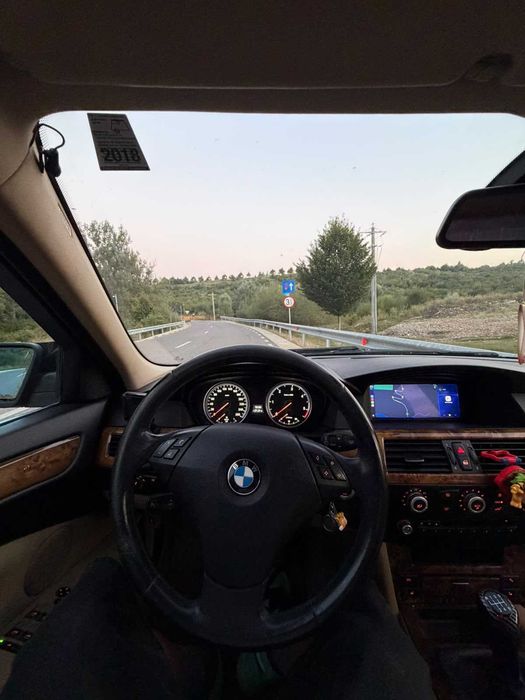 BMW Seria 5 E60 LCI 520D